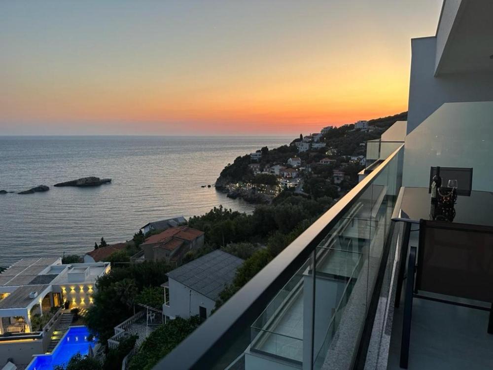 Nejra Apartment Ulcinj Ngoại thất bức ảnh