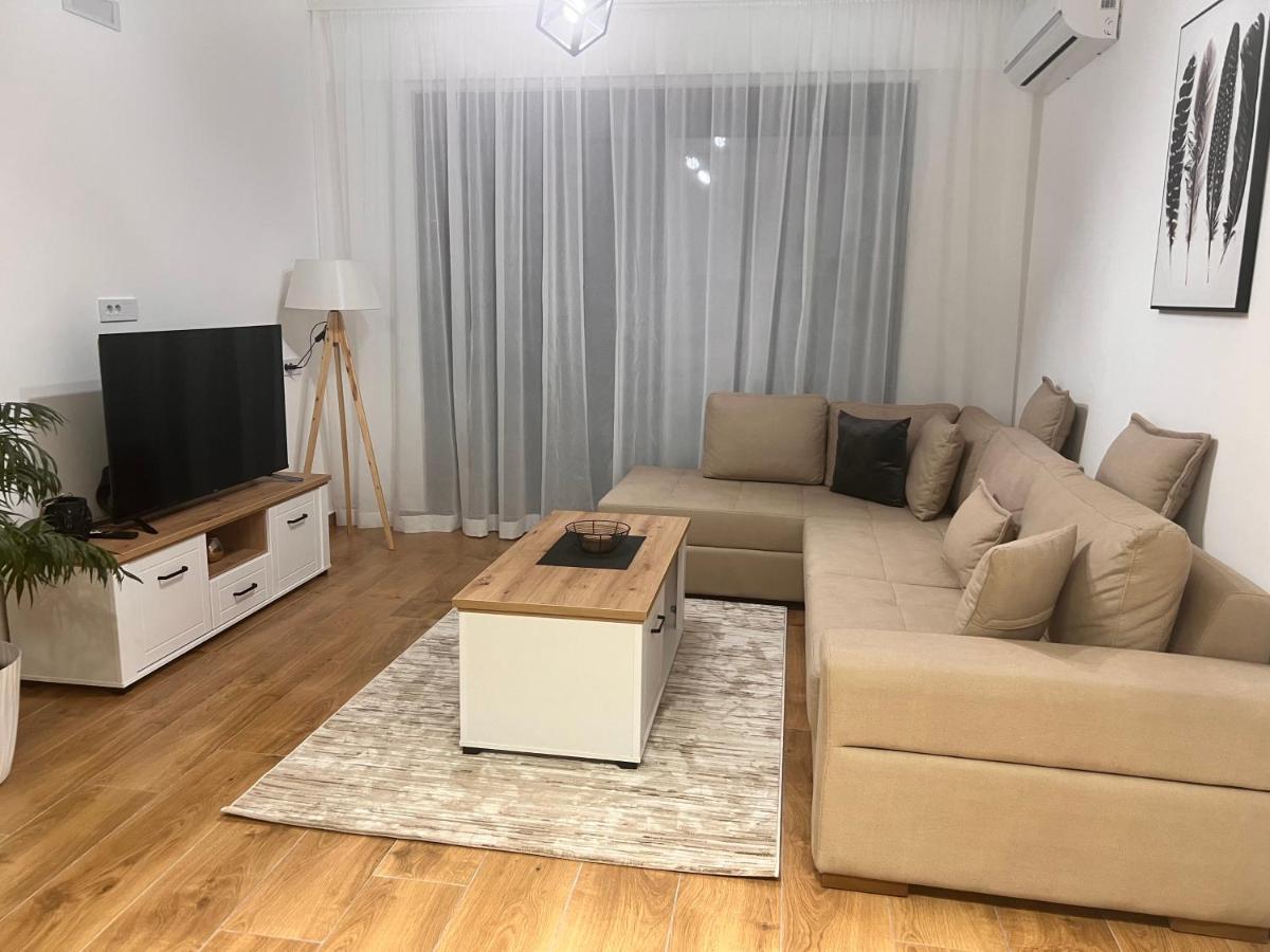 Nejra Apartment Ulcinj Ngoại thất bức ảnh
