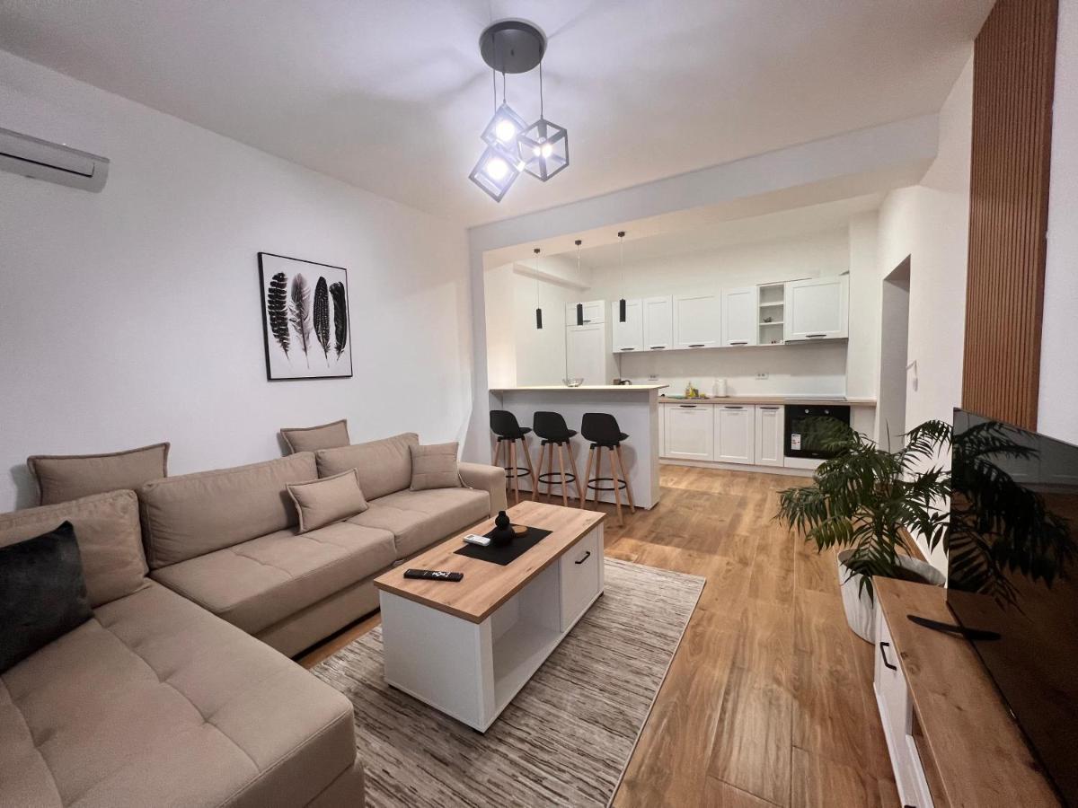 Nejra Apartment Ulcinj Ngoại thất bức ảnh