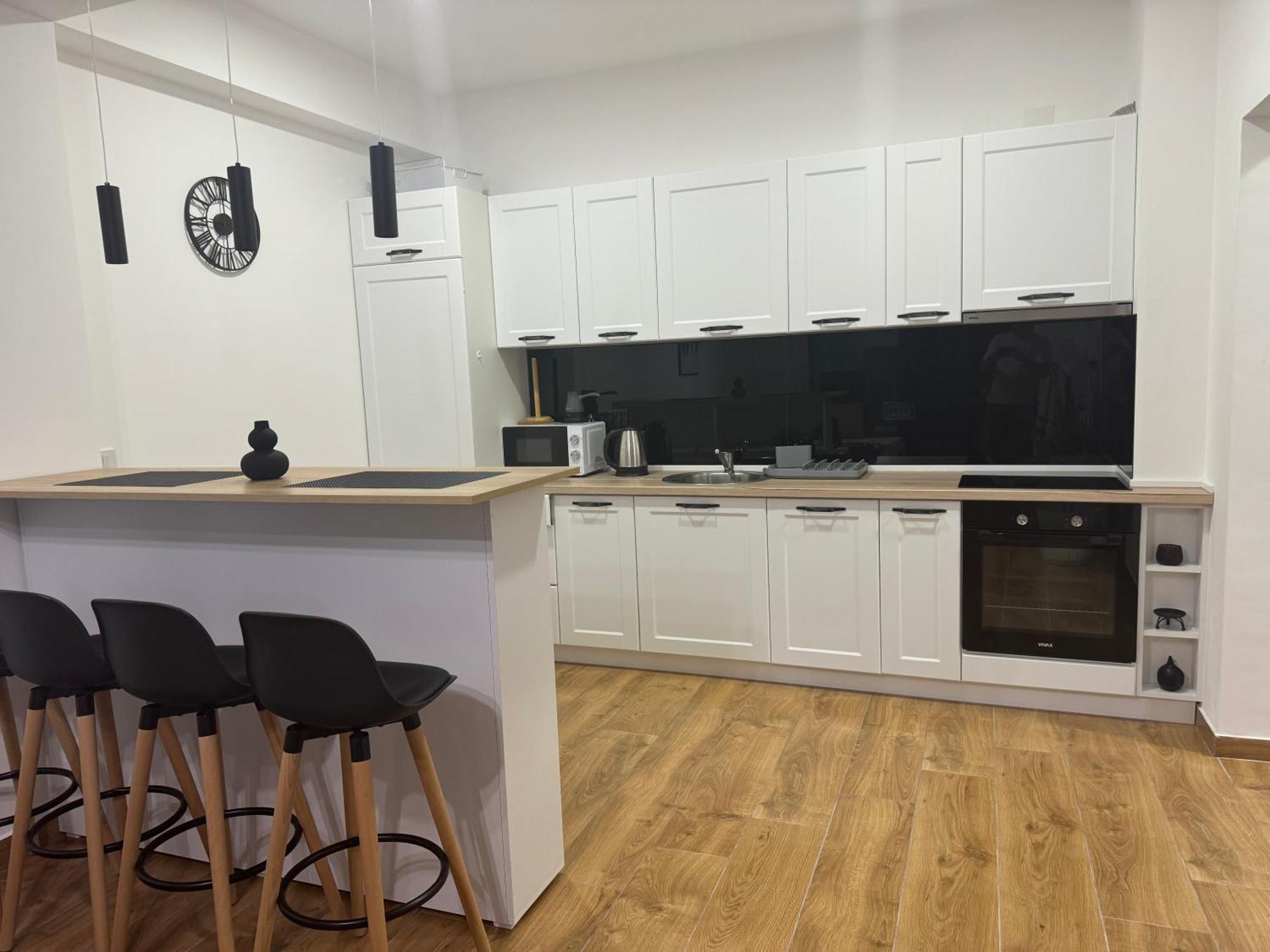 Nejra Apartment Ulcinj Ngoại thất bức ảnh