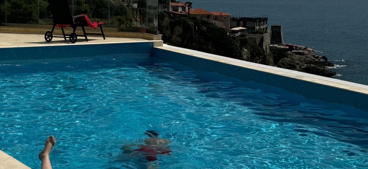 Nejra Apartment Ulcinj Ngoại thất bức ảnh